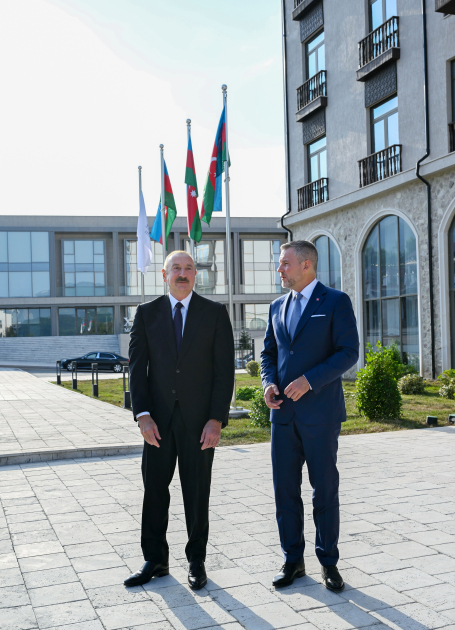 Official luncheon hosted in Khankendi on behalf of President Ilham Aliyev in honor of Slovak President (PHOTO)