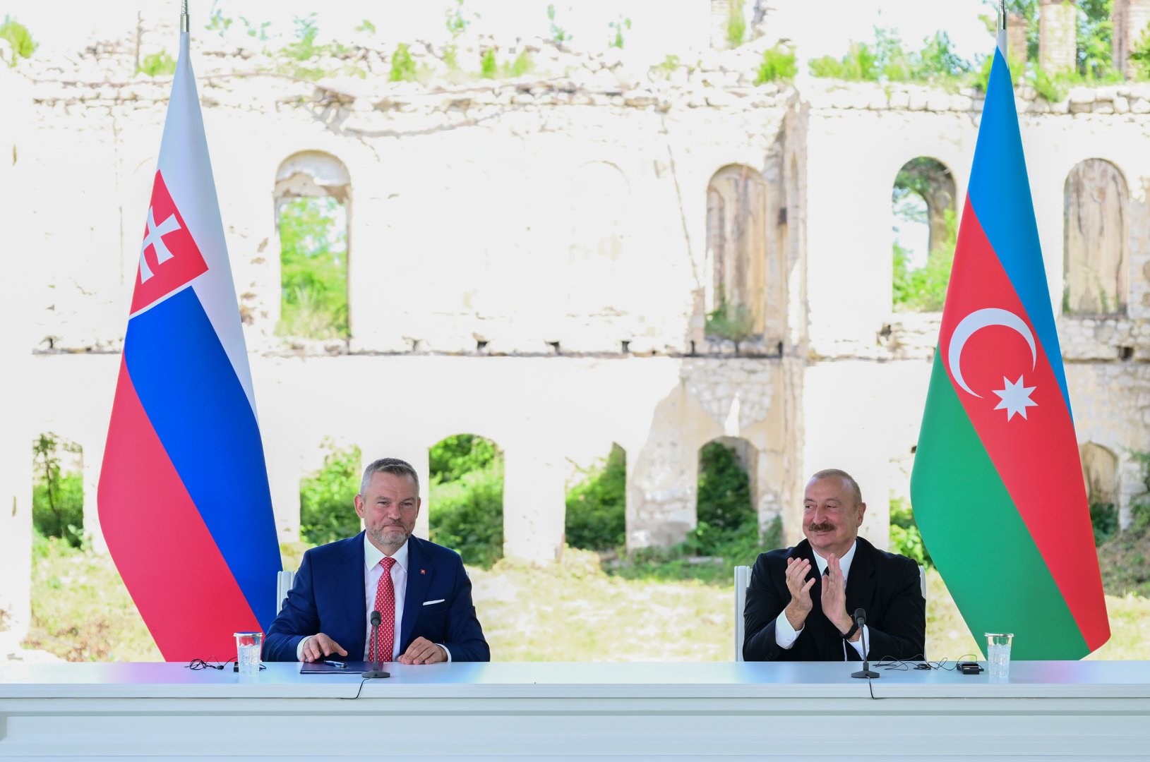 President Ilham Aliyev, President of Slovakia make press statements (PHOTO/VIDEO)