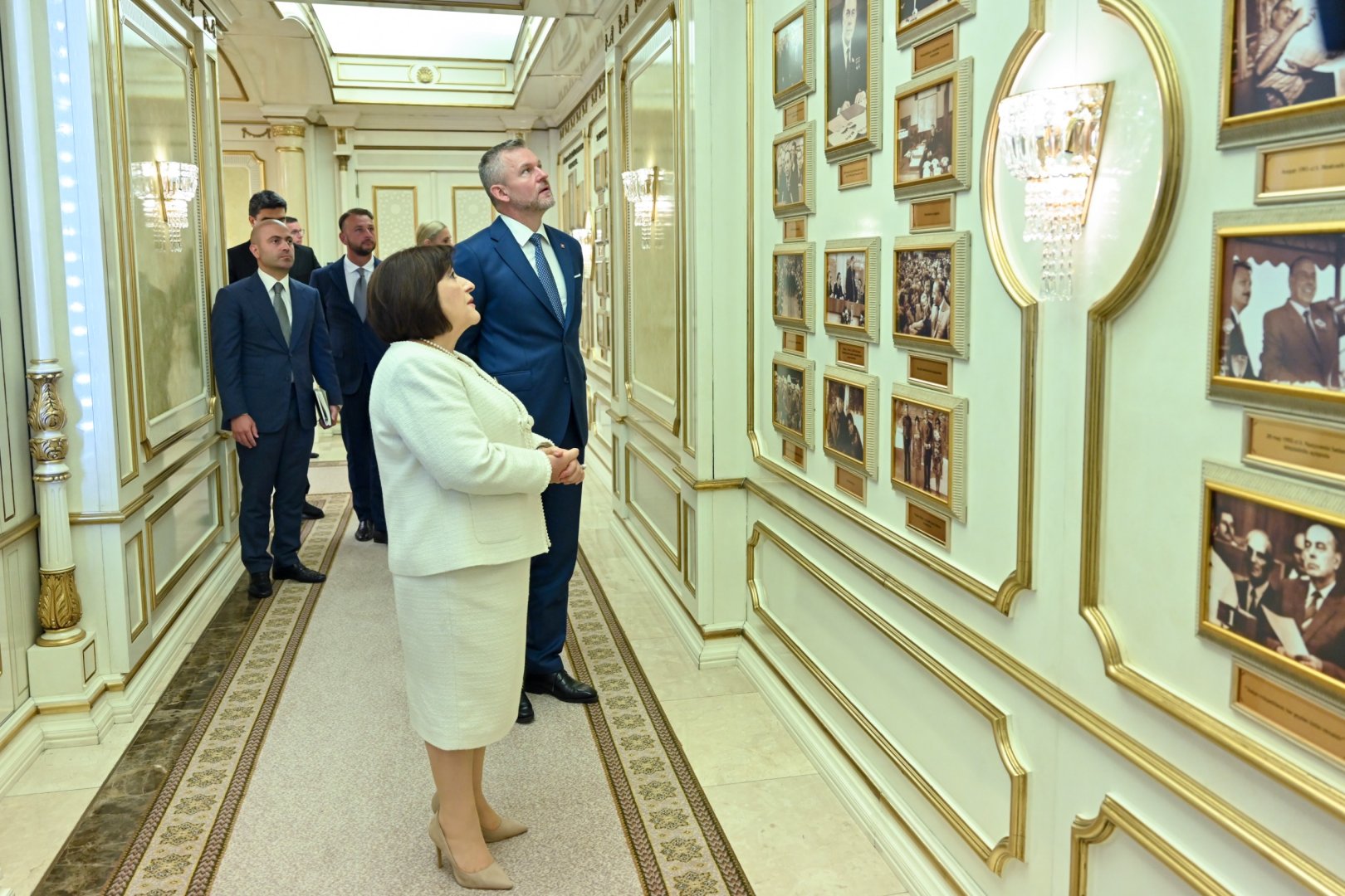 Azerbaijan’s Parliament Speaker meets with President of Slovakia (PHOTO)