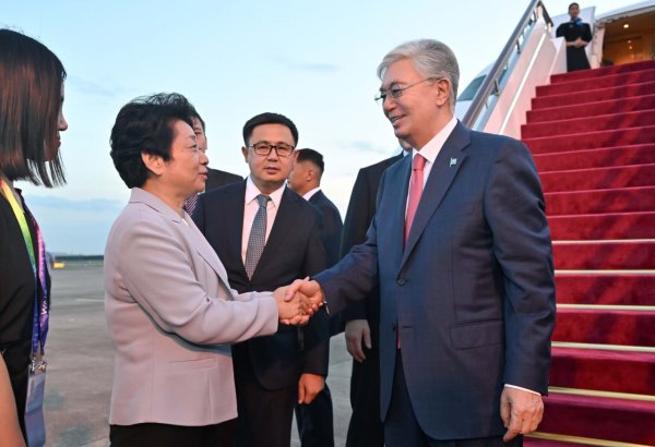 President of Kazakhstan arrives in Shanghai on working visit