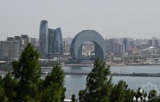 Slovak President honors martyrs' memory in Baku