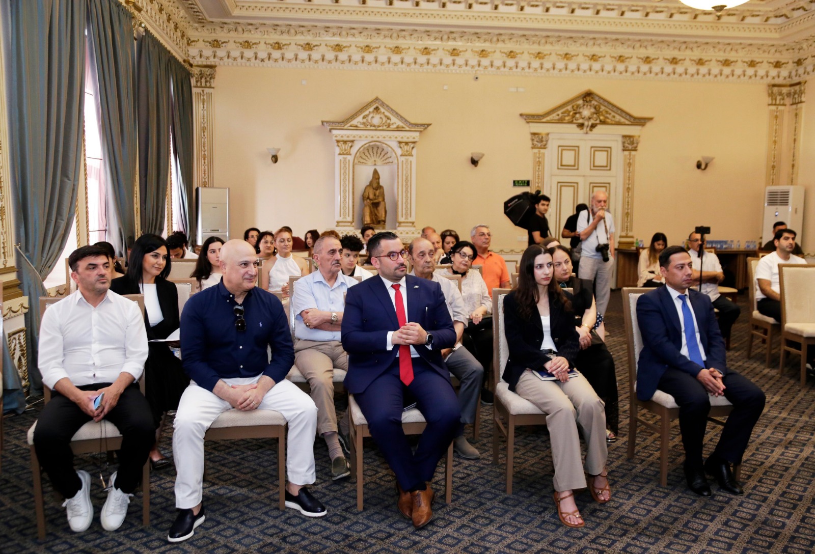 Azerbaijan, Israel filmmakers present joint documentary project in Baku (PHOTO)