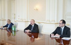 President Ilham Aliyev receives John Deere delegation (PHOTO/VIDEO)