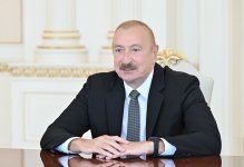 President Ilham Aliyev receives John Deere delegation (PHOTO/VIDEO)