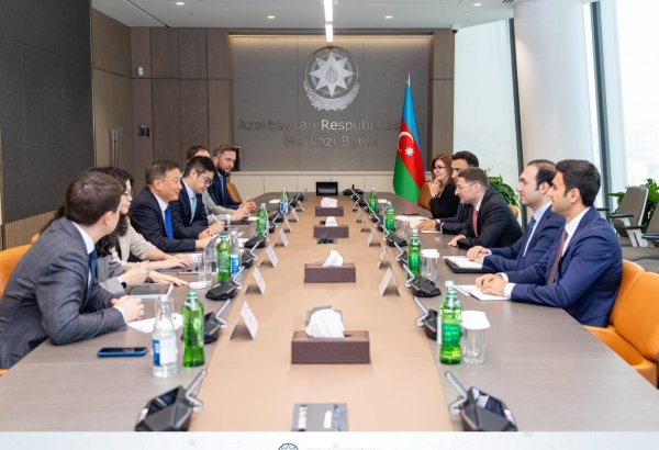 Azerbaijan, China discuss dev't of QR code-based payment solutions