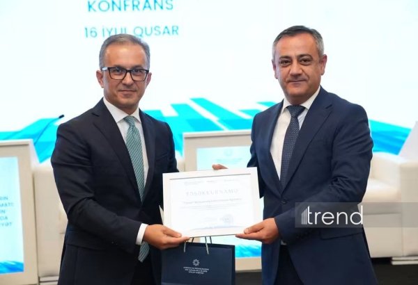 Trend News Agency receives State Committee award for religious affairs coverage