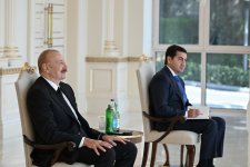 President Ilham Aliyev receives credentials of incoming Cambodian ambassador (PHOTO/VIDEO)