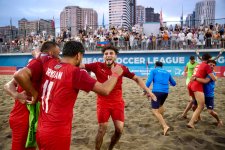 Azerbaijan beach soccer team wins Euro Beach Soccer League Division B (PHOTO)