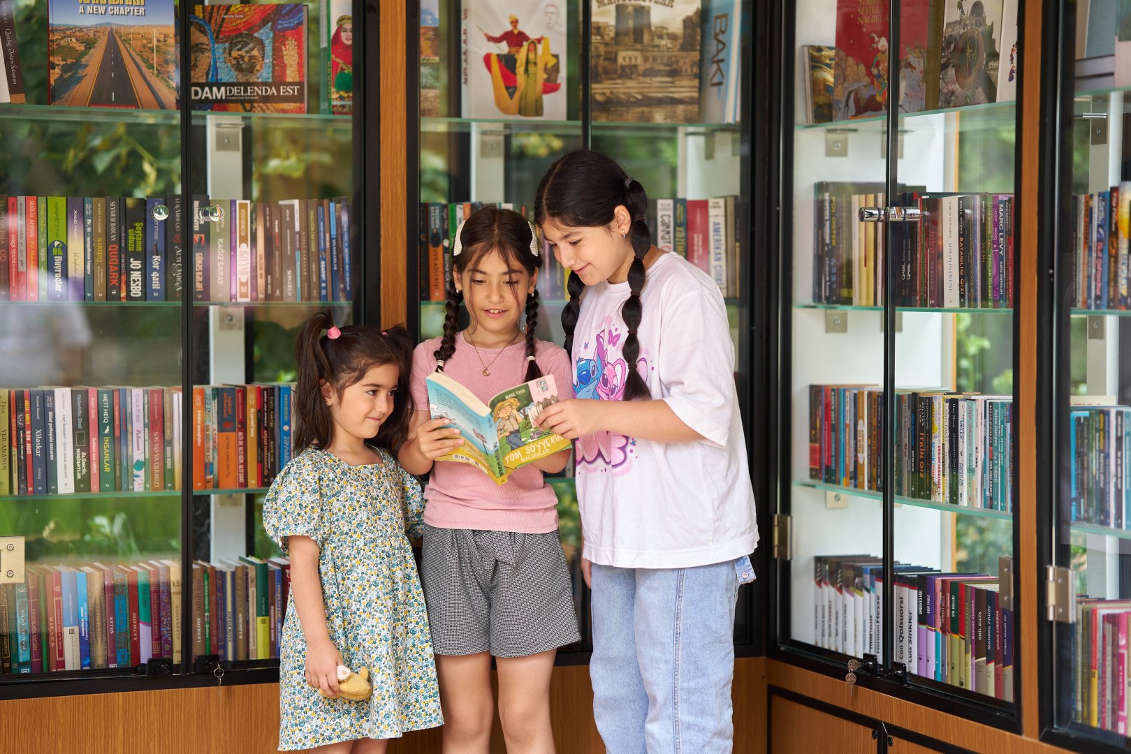 Solar-powered "Book Stop" opens in the heart of Shusha (PHOTO)