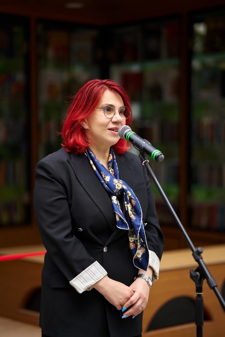 Solar-powered "Book Stop" opens in the heart of Shusha (PHOTO)
