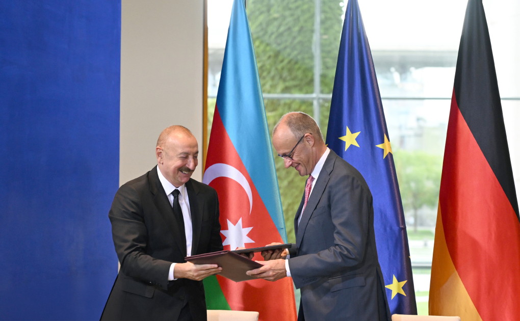 Azerbaijan-Germany documents signed in Berlin (PHOTO)
