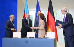 Azerbaijan-Germany documents signed in Berlin (PHOTO)