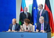 Azerbaijan-Germany documents signed in Berlin (PHOTO)