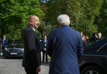 President Ilham Aliyev and President of Germany hold one-on-one meeting (PHOTO/VIDEO)
