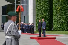 Berlin hosts official welcome ceremony for President Ilham Aliyev (PHOTO/VIDEO)