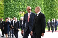Berlin hosts official welcome ceremony for President Ilham Aliyev (PHOTO/VIDEO)
