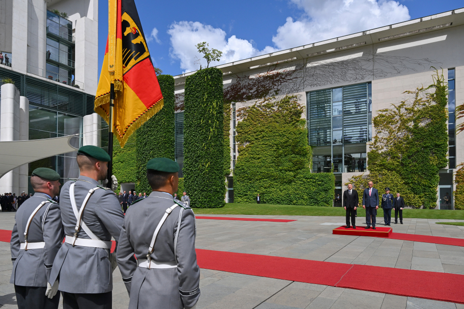 Berlin hosts official welcome ceremony for President Ilham Aliyev (PHOTO/VIDEO)