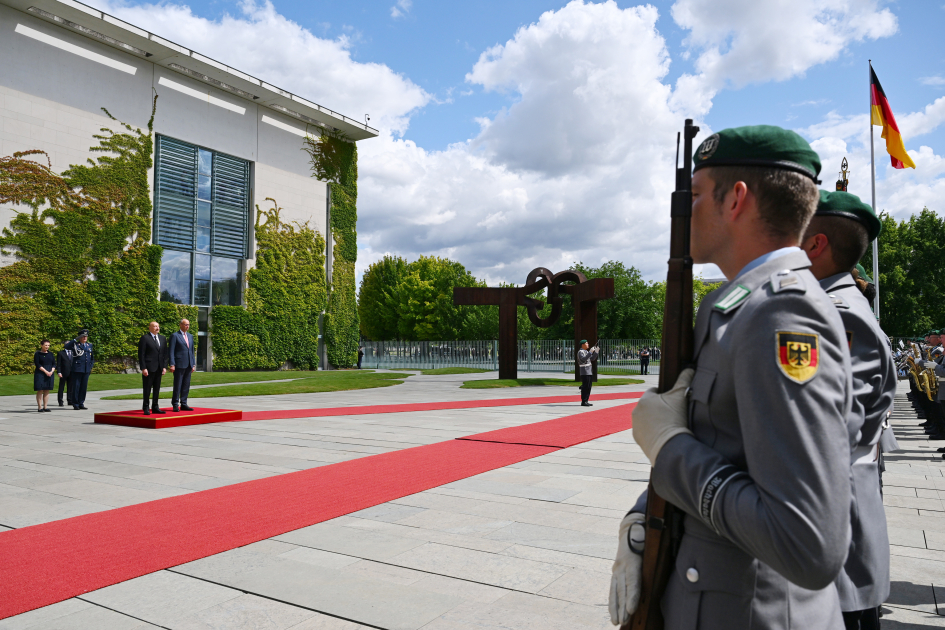 Berlin hosts official welcome ceremony for President Ilham Aliyev (PHOTO/VIDEO)