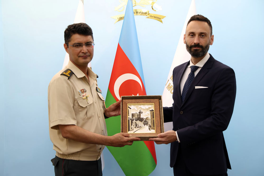 Azerbaijan and Serbia discuss cooperation in military education (PHOTO)