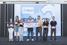 Azerbaijan Airlines organizes “Fibonacci” intellectual competition for media representatives to mark National Press Day (PHOTO)