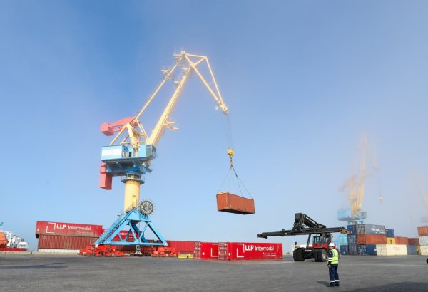 Kazakhstan, Uzbekistan discuss boosting cargo flows via Middle Corridor