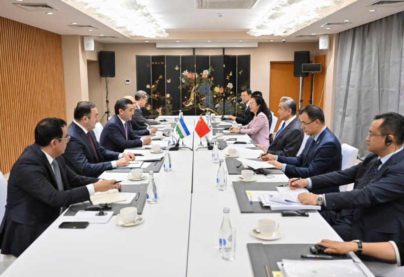 Uzbekistan, China discuss trade and investment cooperation on SCO sidelines