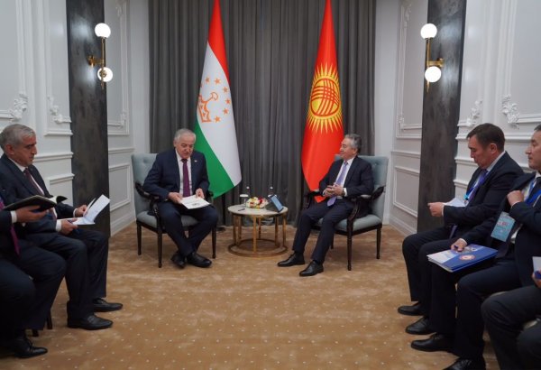 Kyrgyzstan, Tajikistan discuss implementation of bilateral agreements