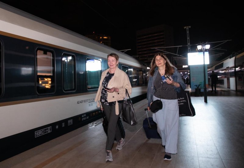 Azerbaijan plans daily, weekly, monthly rail ticket packages for tourists