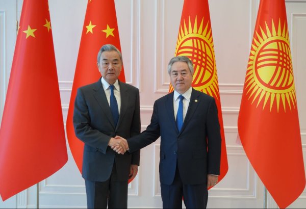 Kyrgyzstan and China discuss trade, economic cooperation and joint projects