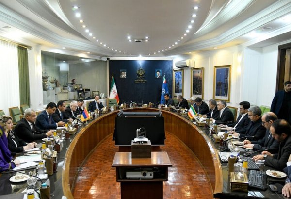 Iran and Armenia set to establish joint working group in energy sector