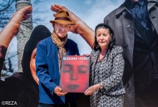 President of Malta visits Reza Deghati's photo exhibition on Khojaly genocide (PHOTO)