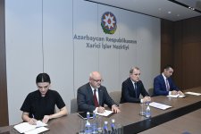 Azerbaijan's foreign minister welcomes new German ambassador (PHOTO)