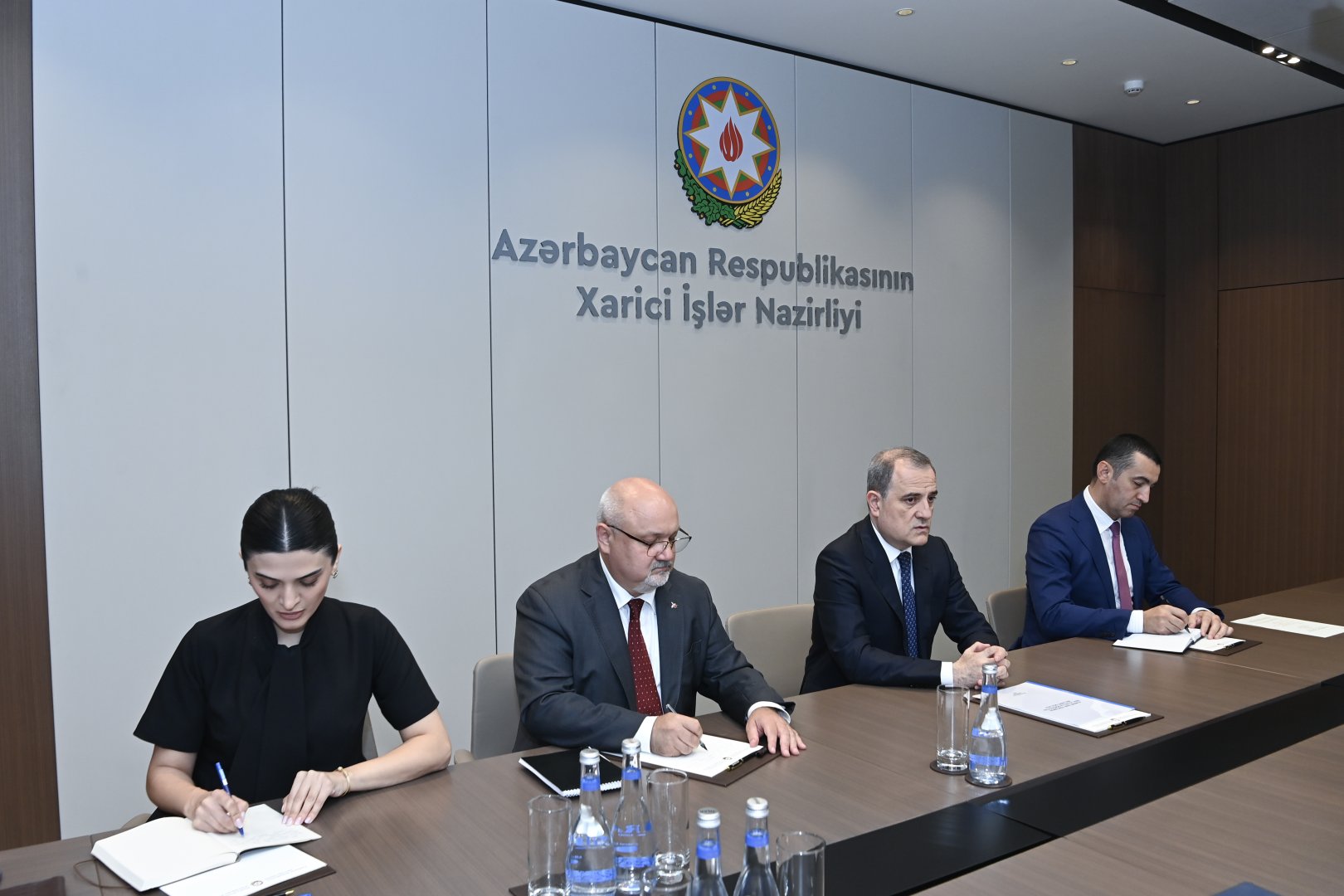 Azerbaijan's foreign minister welcomes new German ambassador (PHOTO)