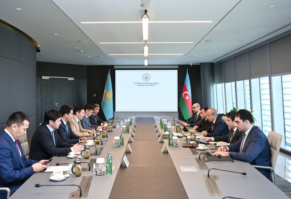Azerbaijan and Kazakhstan brainstorm expansion of investment cooperation