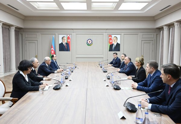 Azerbaijani PM meets with Georgian Prosecutor General (PHOTO)