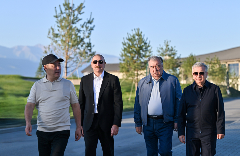 President Ilham Aliyev, alongside Presidents of Kyrgyzstan, Uzbekistan, and Tajikistan, attends inauguration of Golf Club in Cholpon-Ata (PHOTO)