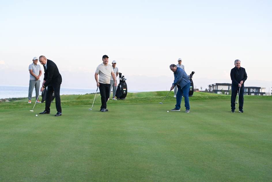 President Ilham Aliyev, alongside Presidents of Kyrgyzstan, Uzbekistan, and Tajikistan, attends inauguration of Golf Club in Cholpon-Ata (PHOTO)