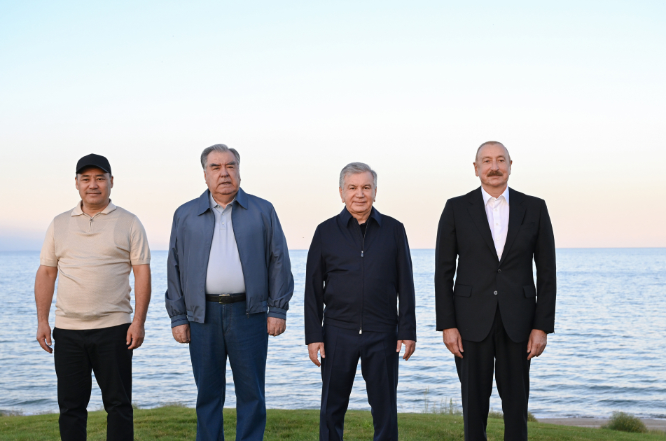 President Ilham Aliyev, alongside Presidents of Kyrgyzstan, Uzbekistan, and Tajikistan, attends inauguration of Golf Club in Cholpon-Ata (PHOTO)