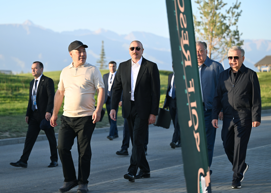 President Ilham Aliyev, alongside Presidents of Kyrgyzstan, Uzbekistan, and Tajikistan, attends inauguration of Golf Club in Cholpon-Ata (PHOTO)