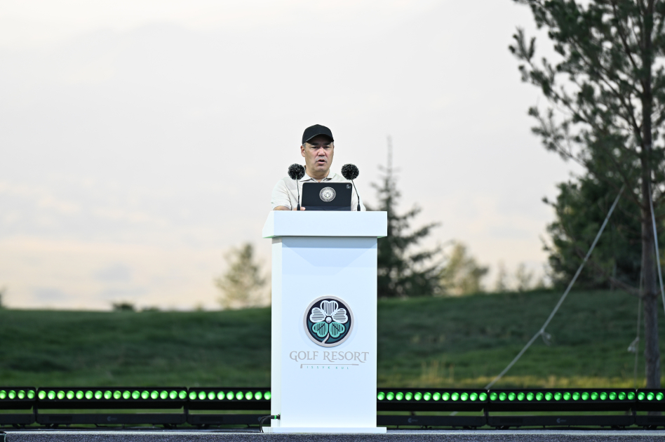 President Ilham Aliyev, alongside Presidents of Kyrgyzstan, Uzbekistan, and Tajikistan, attends inauguration of Golf Club in Cholpon-Ata (PHOTO)