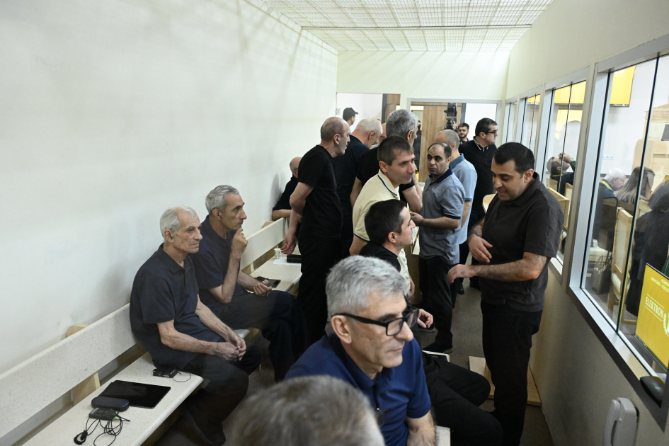 Appellate court panel retires to deliberate on appeals of Armenian citizens (PHOTO)