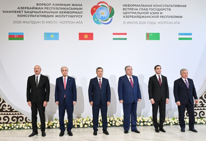 President Ilham Aliyev attends informal meeting of Heads of State of Azerbaijan and Central Asian countries in Cholpon-Ata (PHOTO)
