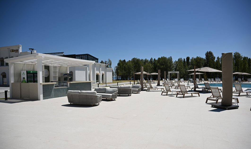 President Ilham Aliyev and First Lady Mehriban Aliyeva attend inauguration of Baku Resort & Spa hotel on shores of Lake Issyk-Kul (PHOTO/VIDEO)