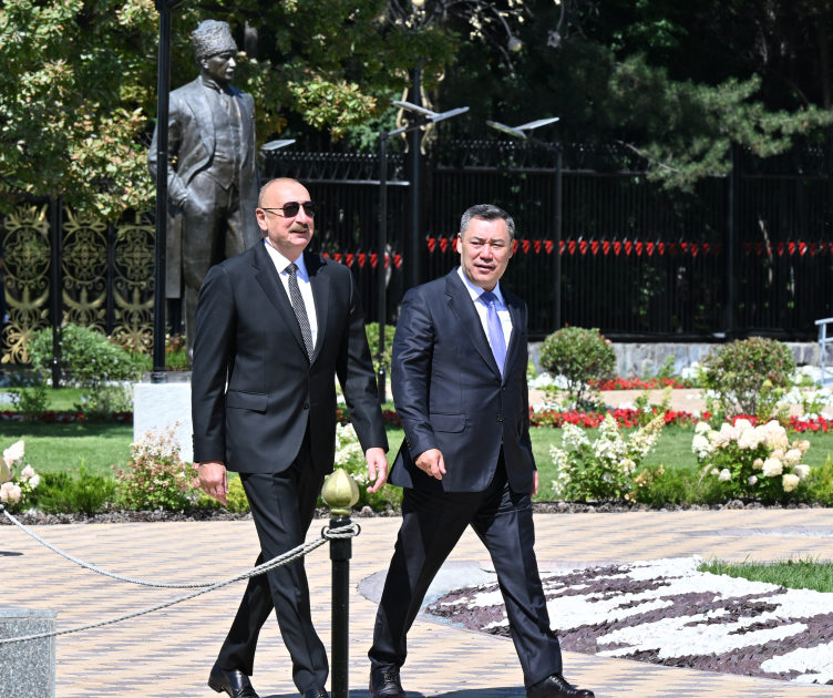 State banquet held in honor of President Ilham Aliyev and First Lady Mehriban Aliyeva in Cholpon-Ata (PHOTO/VIDEO)