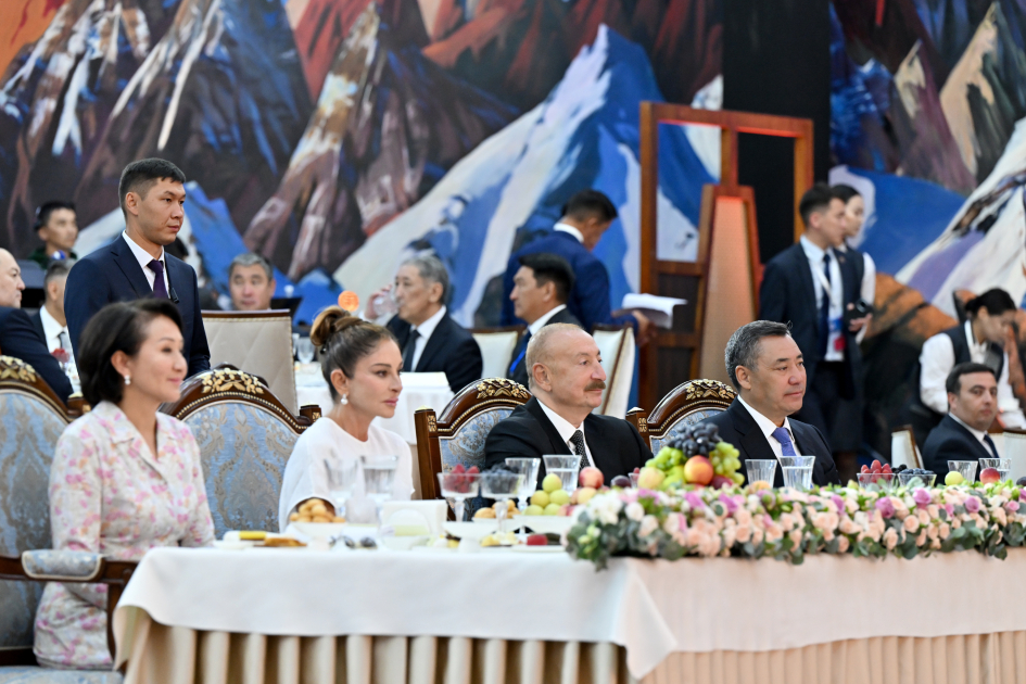 State banquet held in honor of President Ilham Aliyev and First Lady Mehriban Aliyeva in Cholpon-Ata (PHOTO/VIDEO)
