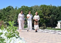 State banquet held in honor of President Ilham Aliyev and First Lady Mehriban Aliyeva in Cholpon-Ata (PHOTO/VIDEO)