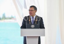 President Ilham Aliyev and President Sadir Zhaparov make press statements (PHOTO/VIDEO)