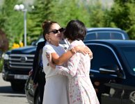 First Lady Mehriban Aliyeva visits “Altyn Balalyk” Health and Rehabilitation Center in Cholpon-Ata (PHOTO/VIDEO)