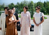 First Lady Mehriban Aliyeva visits “Altyn Balalyk” Health and Rehabilitation Center in Cholpon-Ata (PHOTO/VIDEO)