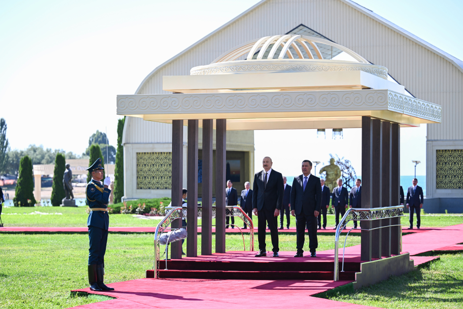 Official welcoming ceremony held for President Ilham Aliyev in Cholpon-Ata (PHOTO/VIDEO)